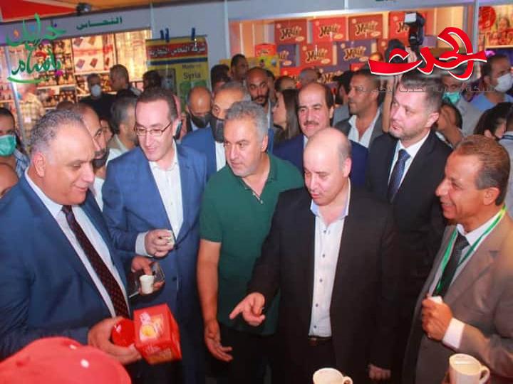 إطلاق فعاليات مهرجان التسوق خيراتك يا شام مع التزام باجراءات وقائية من كورونا 