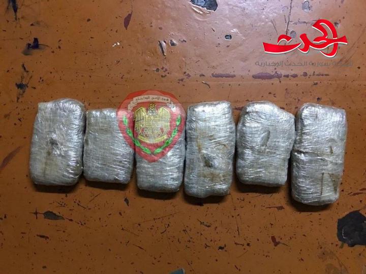 مصادرة 4 كغ حشيش مخدر في ريف دمشق والقبض على مروجيها بينهم إمرأة