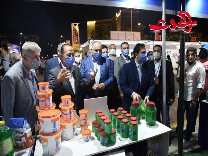الوزير البرازي والمحافظ العلبي يفتتحان مهرجان الغالي بيرخصلك