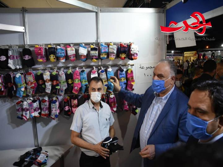 الوزير البرازي والمحافظ العلبي يفتتحان مهرجان الغالي بيرخصلك