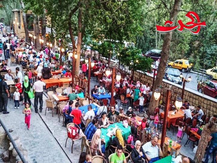 محافظة دمشق تغلق 6 منشآت سياحية و32 لعبة اطفال في الربوة