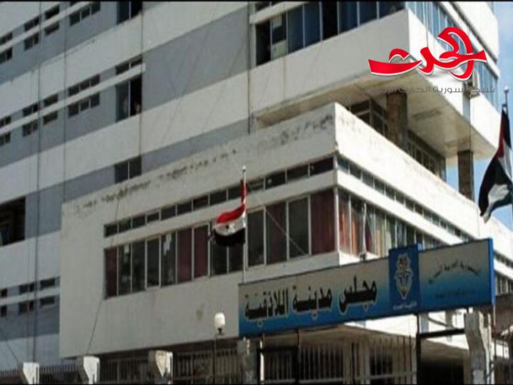 رئيس مجلس مدينة اللاذقية: إخلاء الشواطئ لا علاقة له بانفجار بيروت