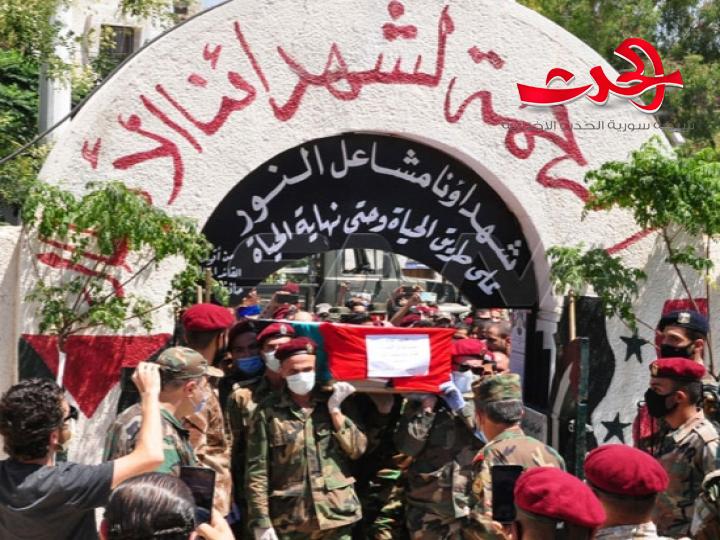 تشييع اللواء محمد طارق الخضراء من مشفى تشرين العسكري إلى مثواه الأخير في مقبرة الدحداح بدمشق