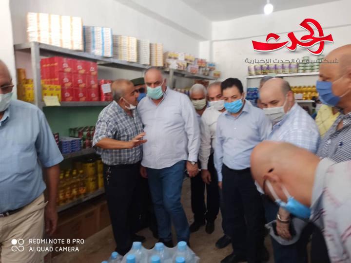 الوزير البرازي والمحافظ الكواكبي يفتتحان صالة بقرص في دير الزور