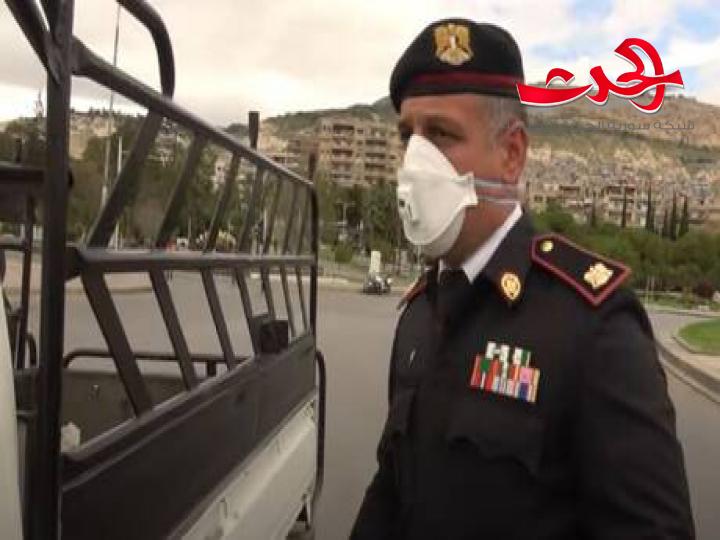 ريف دمشق تبدأ بمخالفة السائقين الذين لا يرتدون كمامة