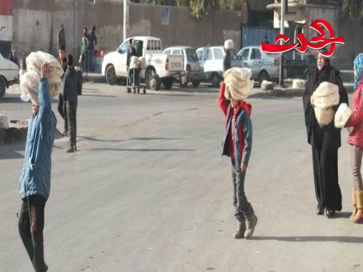 كيف يحصل بائعو الخبز على الطرقات على المادة