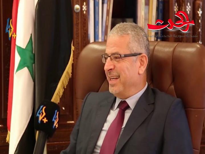 السفارة السورية في مسقط تسعى لتأمين سفر العدد الأكبر من السوريين في قطر 