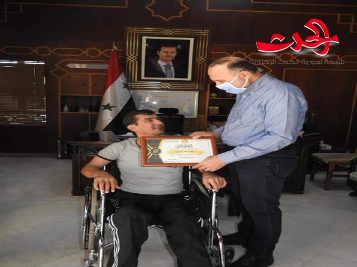 في حماة.. تكريم جرحى الحرب لتفوقهم في شهادة التعليم الاساسي 