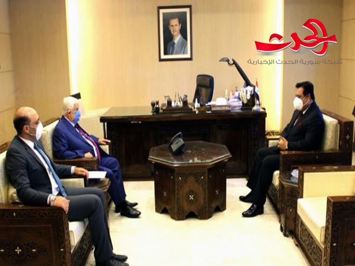 وزير الخارجية يتسلم اوراق اعتماد السفير الباكستاني لدى سورية