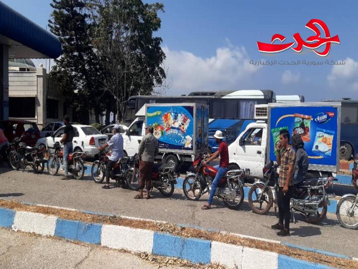 ازمة بنزين خانقة في طرطوس وتخفض عدد الطلبات بدل زيادتها!