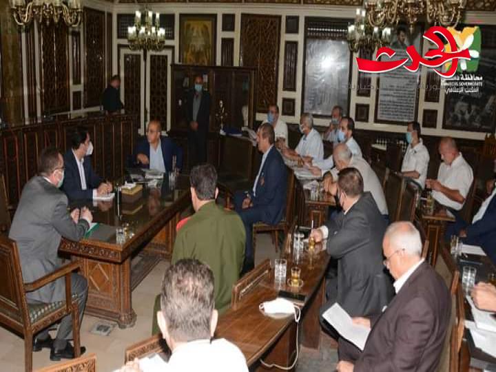 لجنة المحروقات برئاسة العلبي.. إعادة تزويد مادة المازوت للخزانات