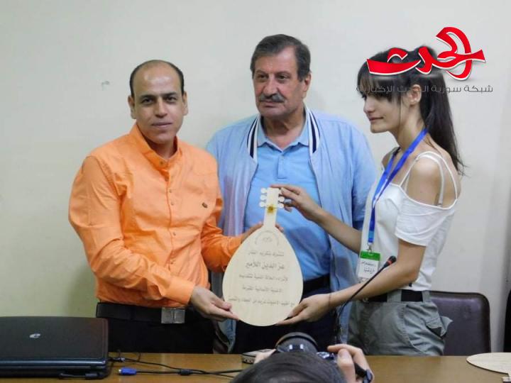 الفنان عزالدين الأمير يوقّع ألبومه الجديد في فرع دمشق لاتحاد الكتاب العرب