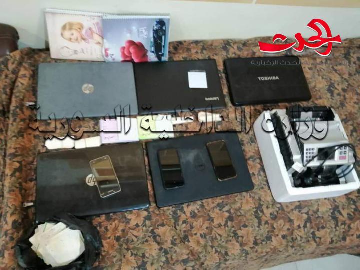 فرع الأمن الجنائي في دير الزور يضبط شركة حوالات مالية تعمل بتحويل الأموال سراً بطريقة غير قانونية