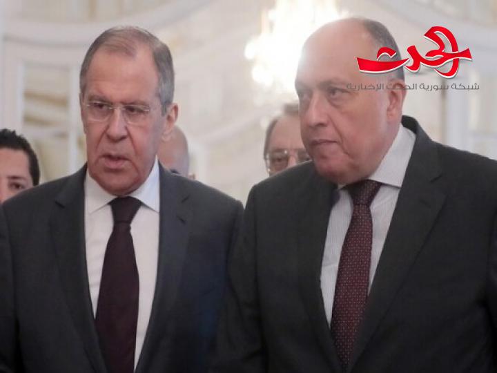 لافروف وشكري: حل الأزمة في سورية بما يضمن وحدتها واحترام سيادتها بشكل صارم
