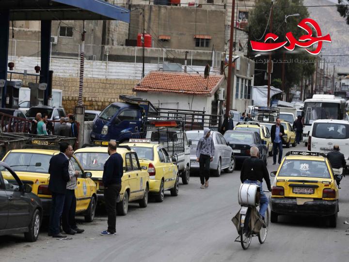 وزارة النفط ترفع زمن تعبئة البنزين بالكازيات من 4 الى 7 أيام..؟!