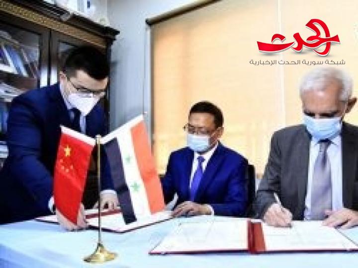 الصحة تتسلم دفعة جديدة من المساعدات الطبية الصينية لمواجهة كورونا