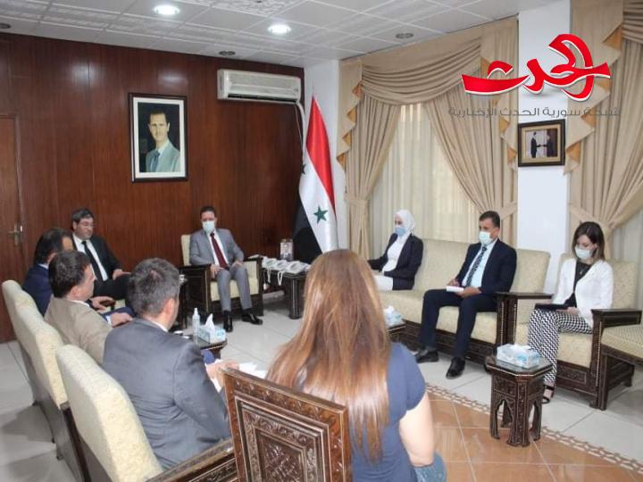 وزير الأشغال العامة والإسكان يستقبل سفير جمهورية ابخازيا وعدد من  رجال الأعمال الابخاز الراغبين بالعمل في السوق السورية 