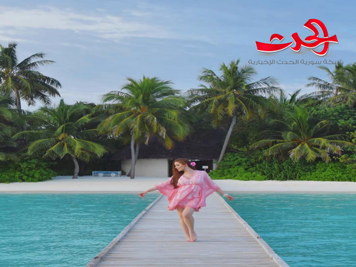 10 صور جريئة لنسرين طافش تجعلها حديث مواقع التواصل الاجتماعي 
