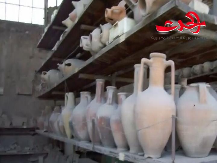سائحة ترد آثارا سرقتها قبل 15 عاما وقالت إنها جلبت لها المصائب