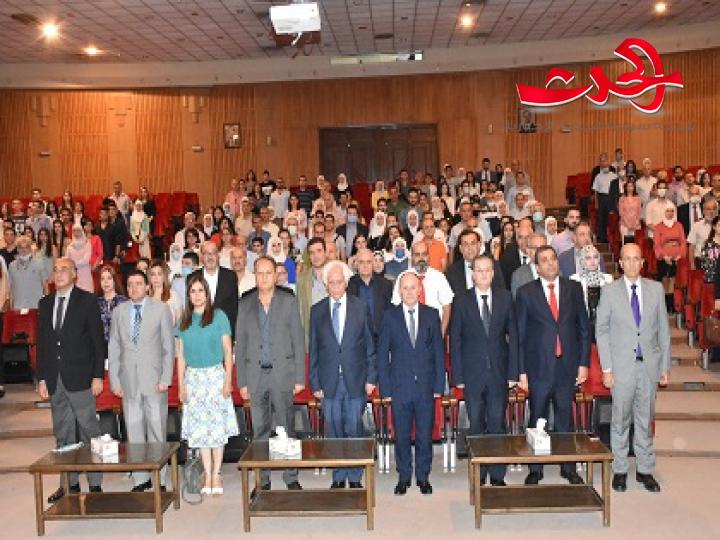  تكريم ( 110 )متفوقاً في الشهادتين الثانوية والتعليم الأساسي من أبناء أعضاء نقابة المعلمين وافتتاح مدرج النقابة في جامعة دمشق