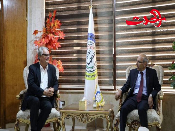 بانتهاك سافر.. وفد رسمي سويدي يزور مناطق سيطرة «الإدارة الذاتية» الانفصالية!