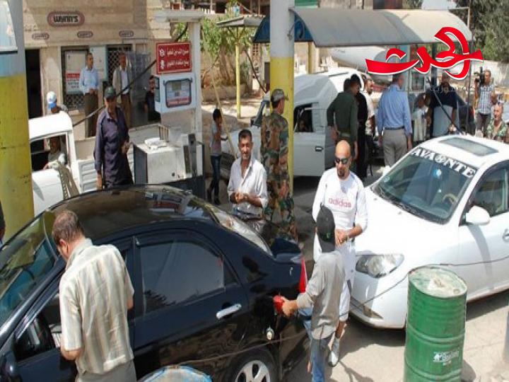 16 طلب بنزين لحماة كل يوم ومنع التكاسي التي من دون عدادات من التعبئة