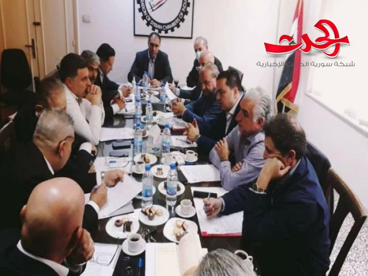اتحاد غرف الصناعة يجهز لمؤتمر الصناعات النسيجية الأول ويتقدم بمقترحاته للحكومة
