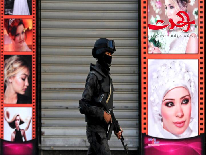 انتحل شخصية صديقه بعدما قتله ودفنه في شقته