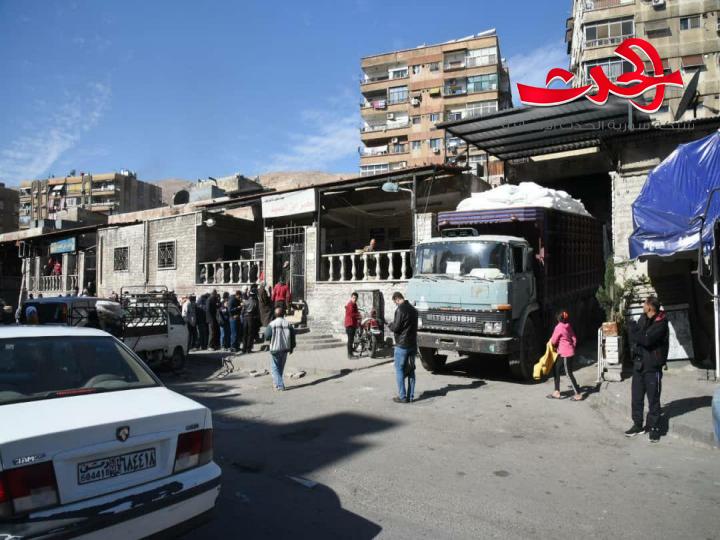 استمرار حالات الازدحام على ال‏مخابز بدمشق بالانحسار والوزارة تشدد على تحسين و توحيد جودة ونوعية الخبز المنتج