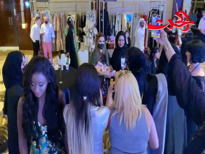 المصممة الاماراتية العالمية  عائشة الشامسي  تتربع على قمة منصات الازياء العالمية  مع كولكشن The QUEEN OF 7Sanabel