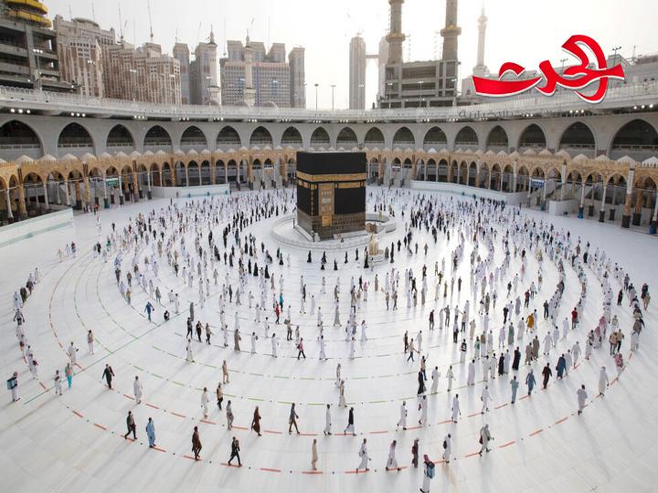 وفاة مصمم باب الكعبة في ألمانيا 