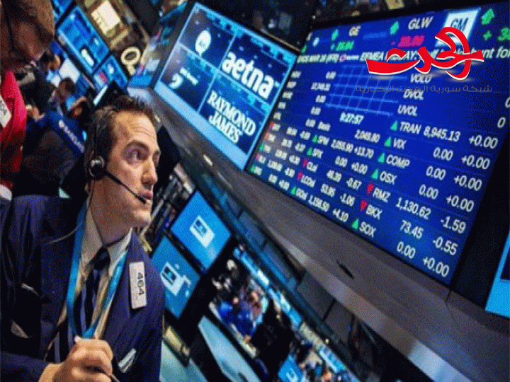الأسهم الأمريكية تغلق على تباين متأثرة بمخاوف تفشي سلالة كورونا الجديدة