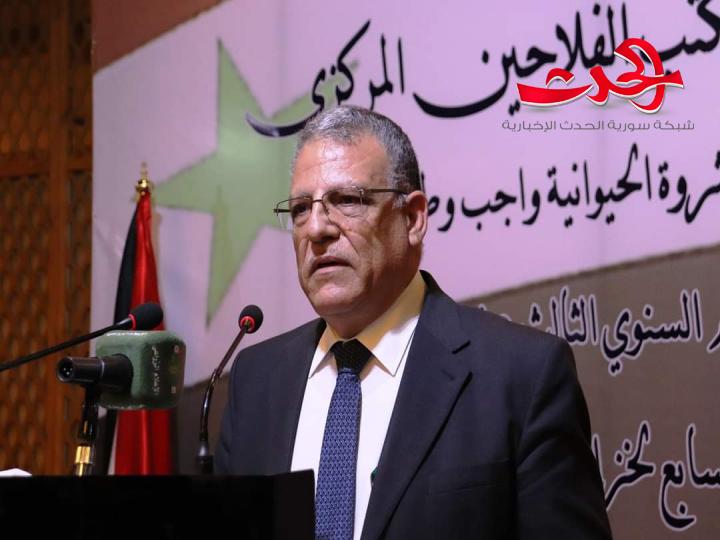 وزير الزراعة خلال افتتاح مؤتمر نقابة الأطباء البيطريين: التركيز على الجانب الفني لدور النقابات والاتحادات لأنهم داعمين لخطط الحكومة