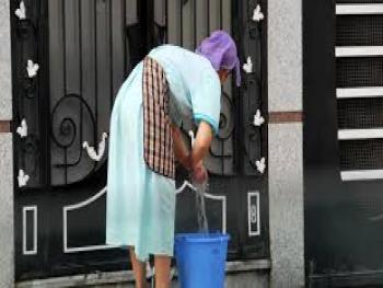 في سورية عاملات أجنبيات «ينصبن» على شخصيات وفنانين و عائلات ميسورة!