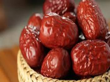 التمور الحمراء .. ماذا تفعل بالسرطان ؟