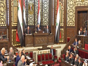 وزير الكهرباء يتعرض لبعض النقد من مجلس الشعب