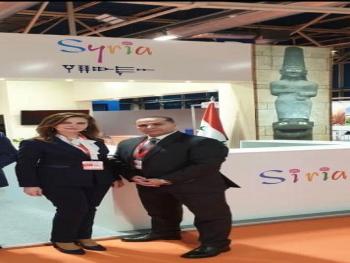 لقاء معاون وزير السياحة مع مديرة مؤسسة التراث الأندلسي .. معرض فيتور 2020