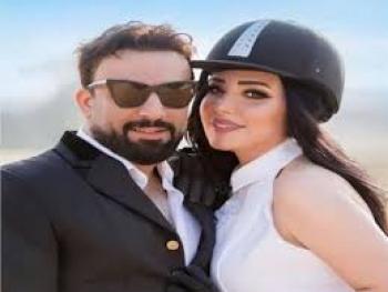 عبير صبري تثير الجدل بافتتاح مسجد زوجها القديم