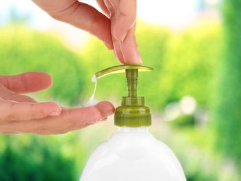 الطريقة المثلى لتنظيف الرخام من البقع