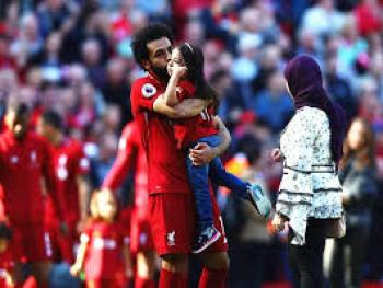 محمد صلاح يرزق بطفلته الثانية.. فماذا اسماها؟