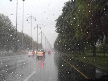 استمرار المنخفض الجوي والحرارة ادنى من معدلاتها