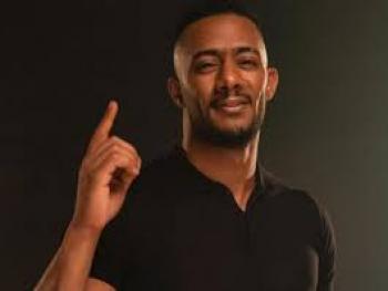محمد رمضان" لا يستطيعون منعي من الغناء وفقا للقانون"