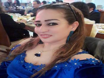 شهقة عشق قصيدة للشاعرة ملاك نواف العوام
