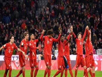 كورونا يمنع لاعبي بايرن ميونخ من التعامل مع الجماهير