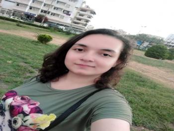 أنت قطتي وأنا الوطن بقلم هبة أسعد شيحا