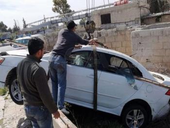 وفاة شخص بانقلاب سيارة من على المتحلق الجنوبي