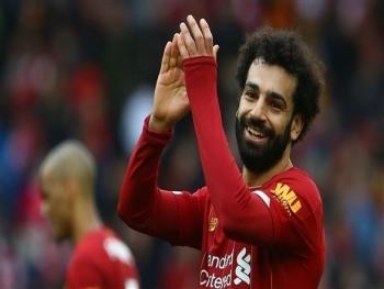 كلوب يصف محمد صلاح بالنجم العالمي