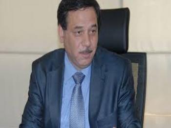 وزير المالية ينفي النية بتسليم الرواتب عبر المحاسبين