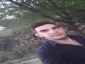 الحلم موعدنا بقلم الشاعر حسن عماد