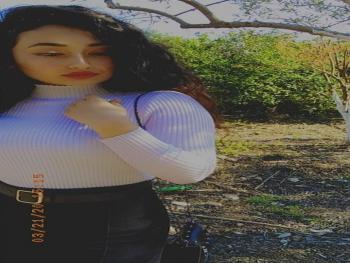 لست أنا بقلم الكاتبة لارا محمد الفروي
